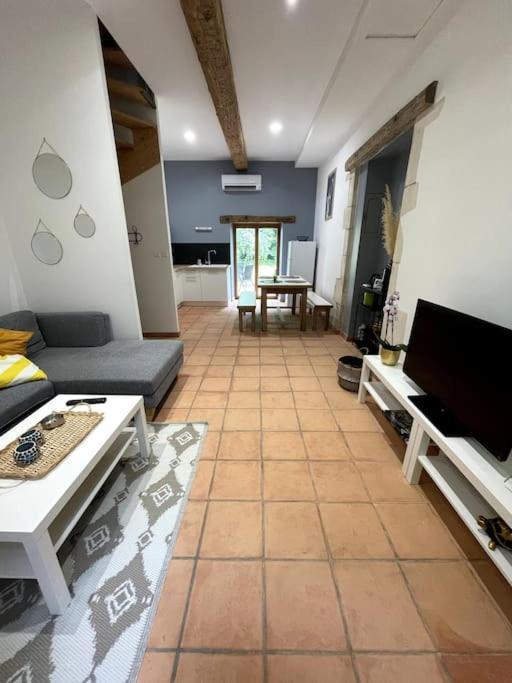 Superbe Appartement Cosy Avec Jardin Нім Екстер'єр фото