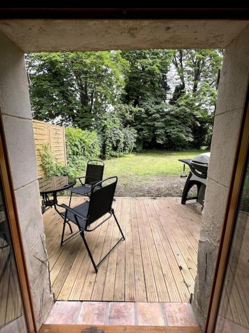 Superbe Appartement Cosy Avec Jardin Нім Екстер'єр фото