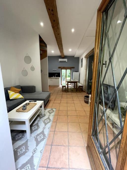 Superbe Appartement Cosy Avec Jardin Нім Екстер'єр фото
